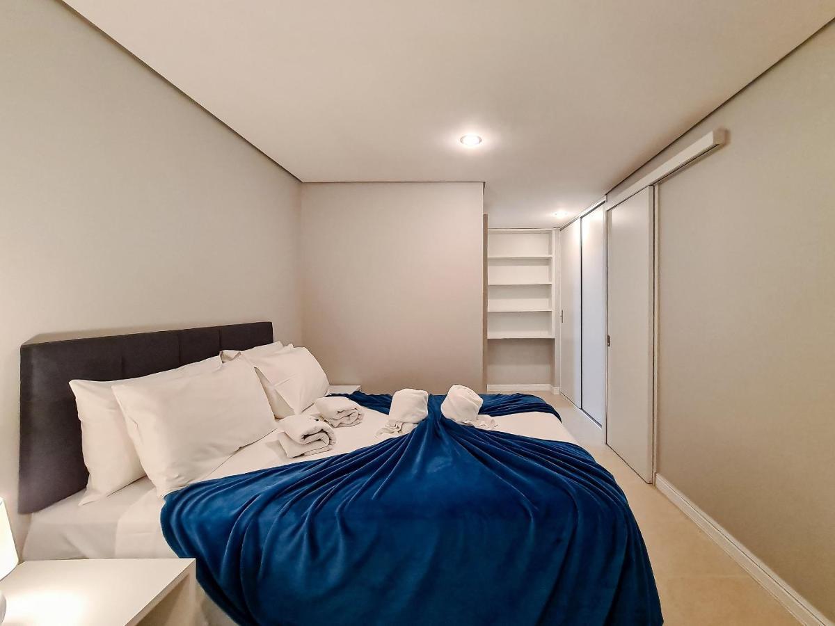 Apartment Portal Meireles Vista Mar 2 Suites 150m Beira Mar